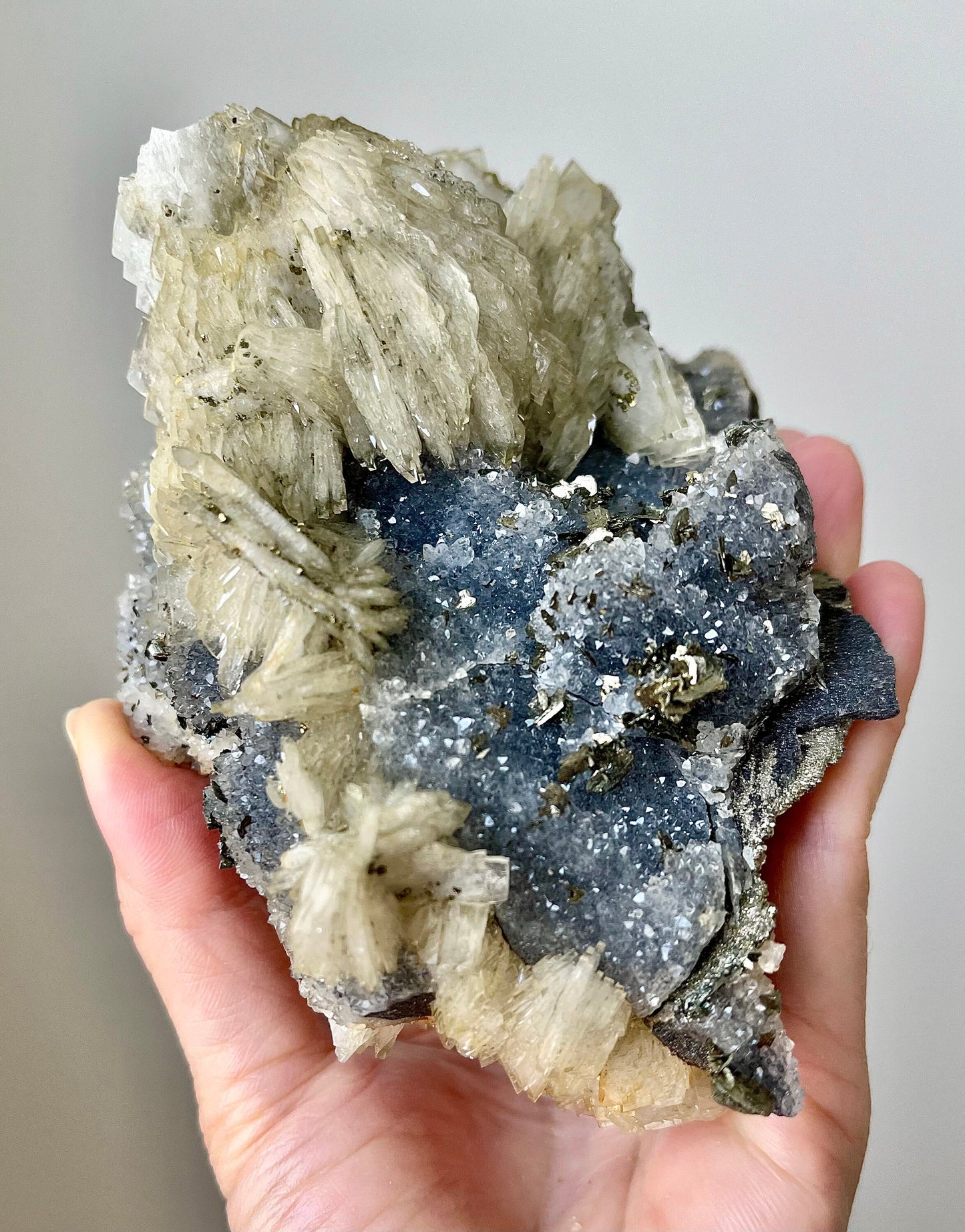 Barite with Pyrites and Quartz