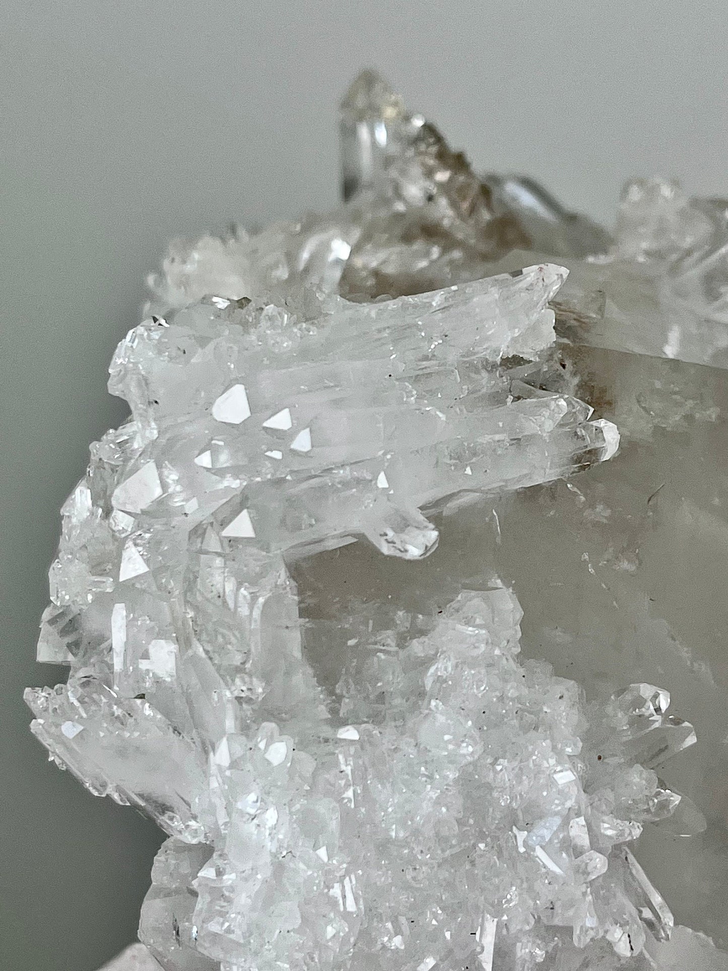 Large Faden Quartz with beautiful inclusions, rainbow flash