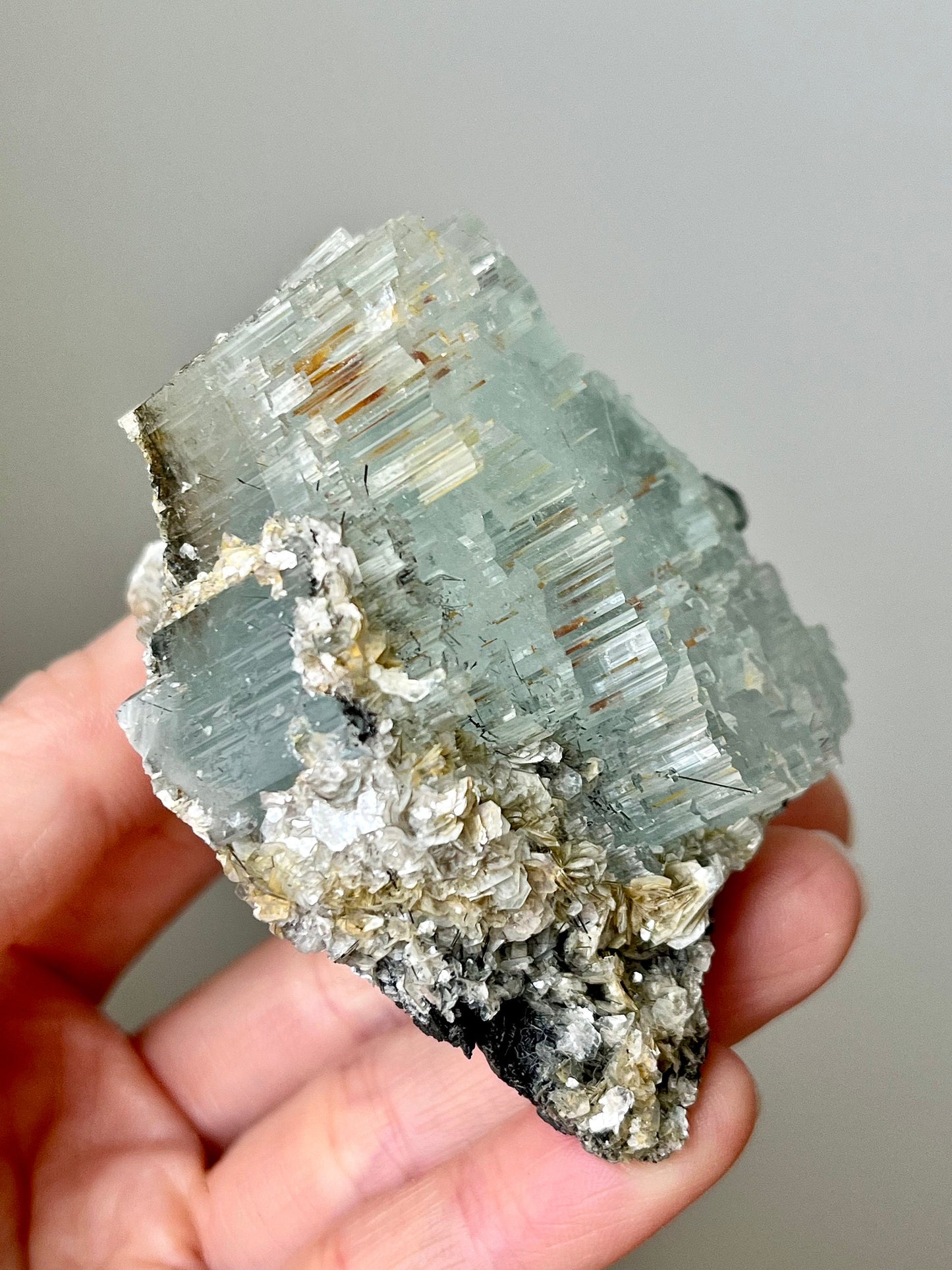 Aquamarine with Tourmaline & Iron Inclusions, Micas, Rainbows