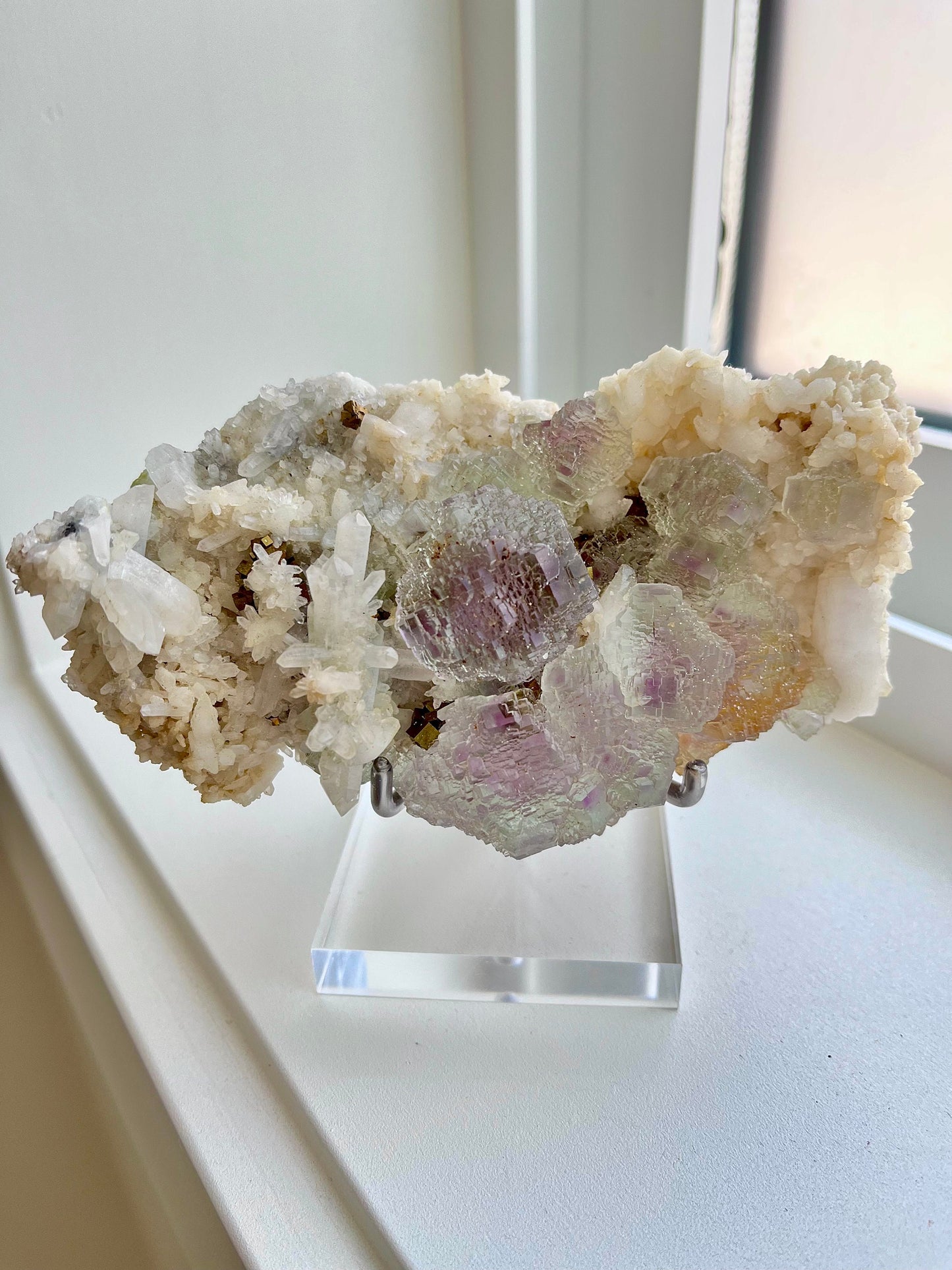 Shangbao Fluorite with Quartz, Pyrite, Calcite - Collectors piece - Mineral specimen, Crystals, Collection, Display piece
