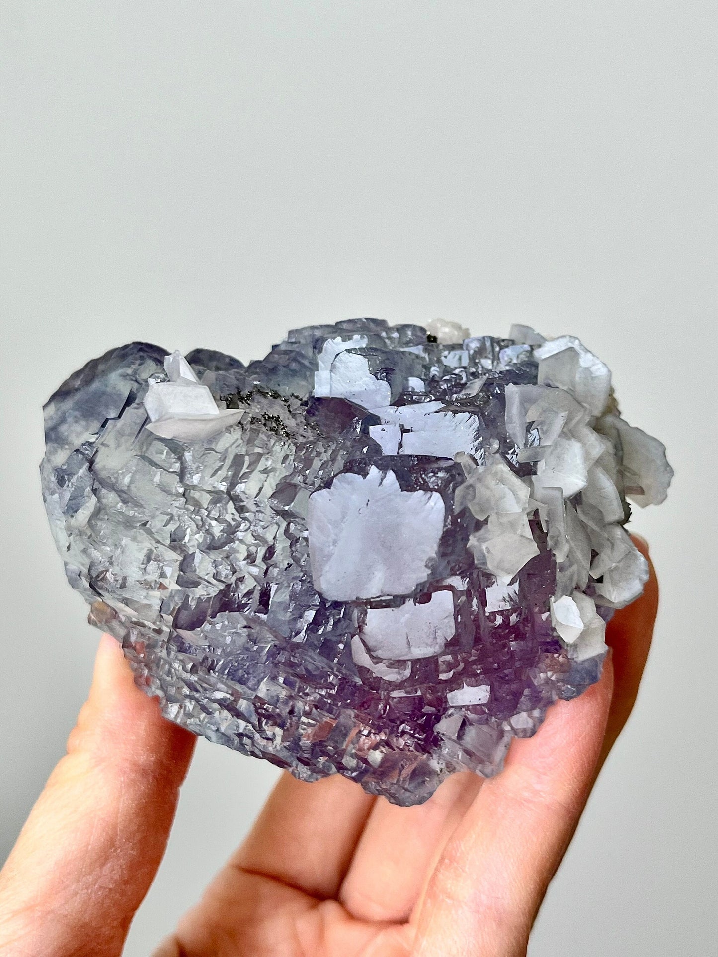 Glassy Fluorite with Colour Zonings, Calcite, Dolomite, Pyrite