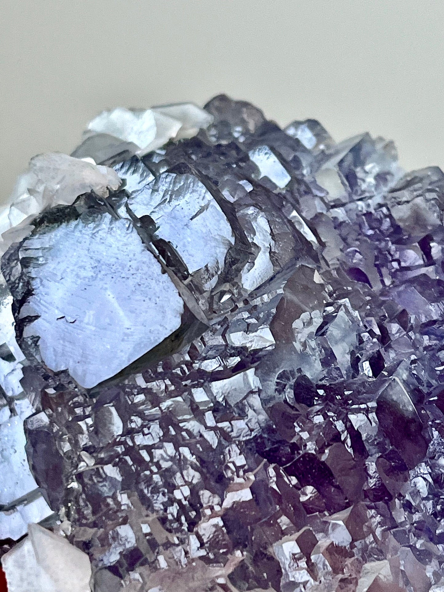 Glassy Fluorite with Colour Zonings, Calcite, Dolomite, Pyrite