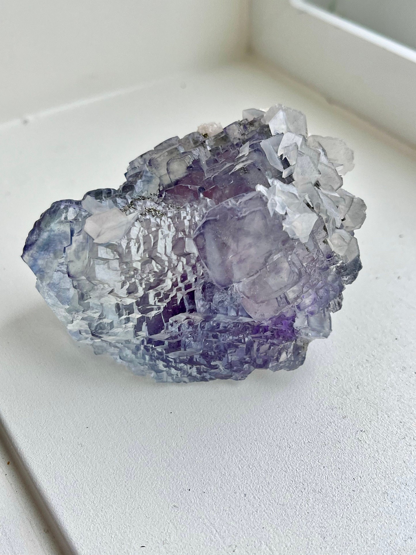 Glassy Fluorite with Colour Zonings, Calcite, Dolomite, Pyrite