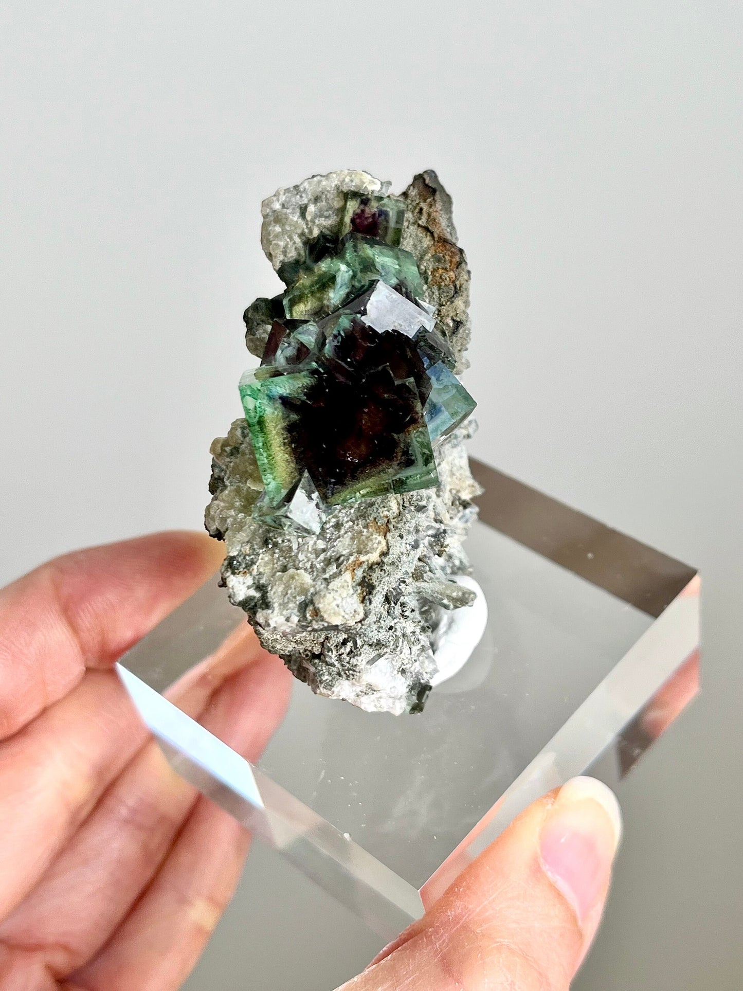 Colour-zoned Fluorite with Quartz on matrix