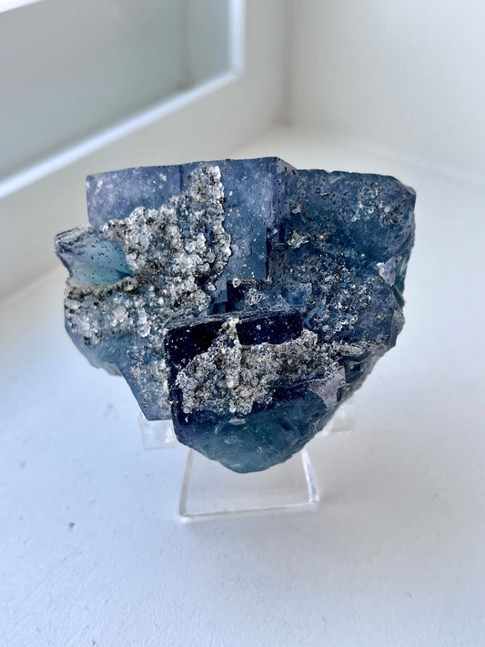 Quartz & Pyrite over Fluorite