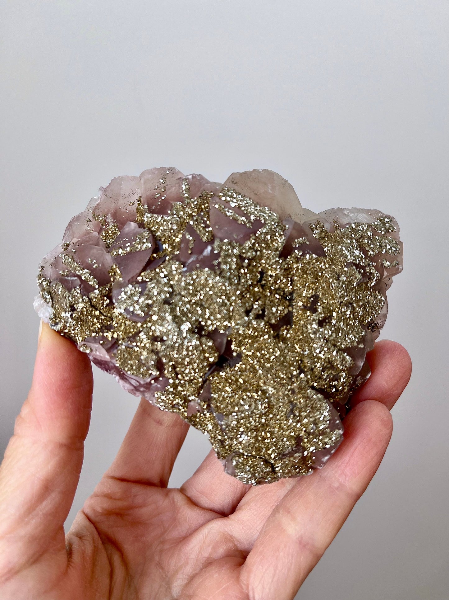 Fluorescent Pyrite-coated Calcite