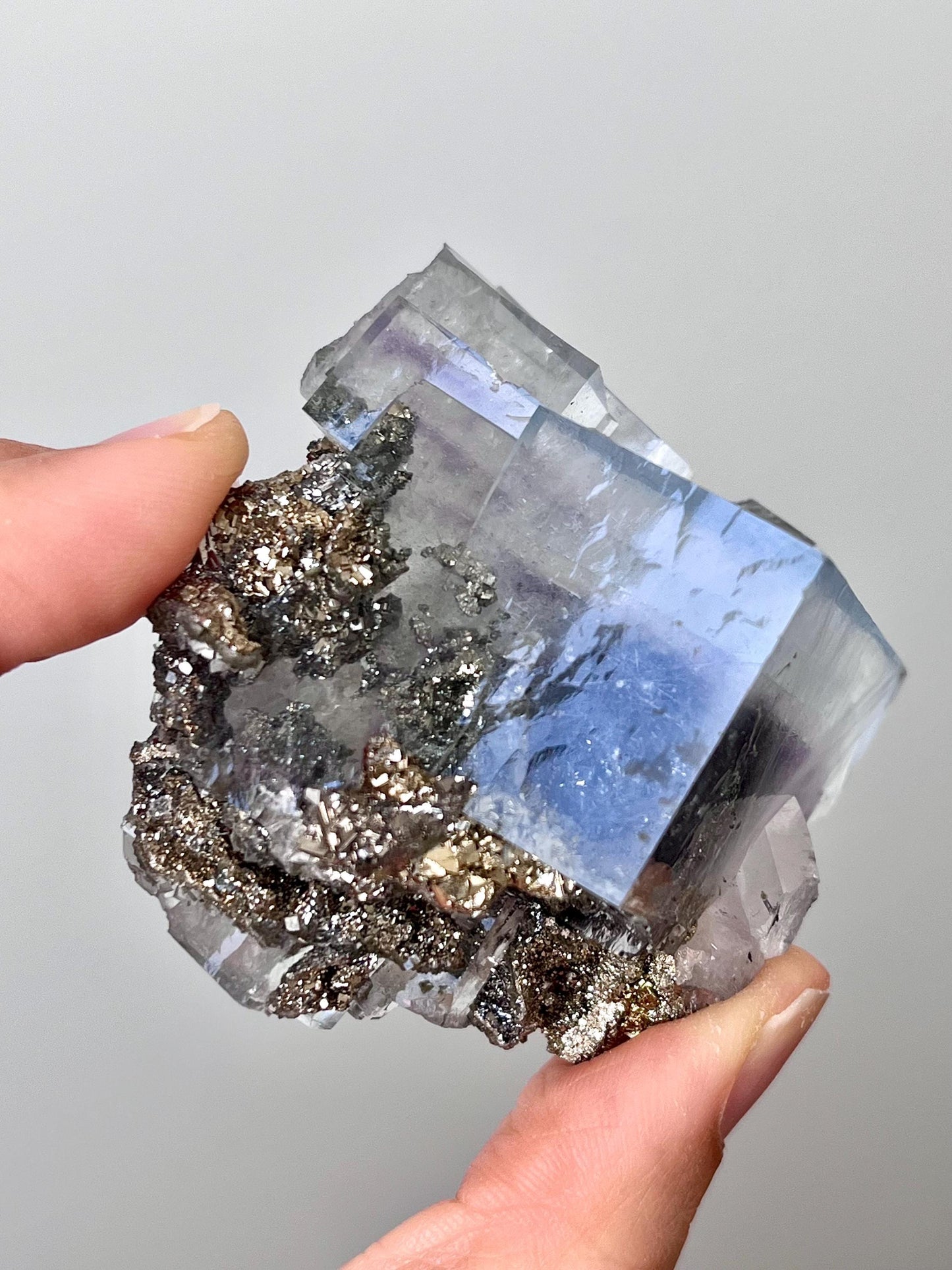 Fluorite with Phantom, and inclusions of Jamesonite, Pyrite, Arsenopyrite, Muscovite