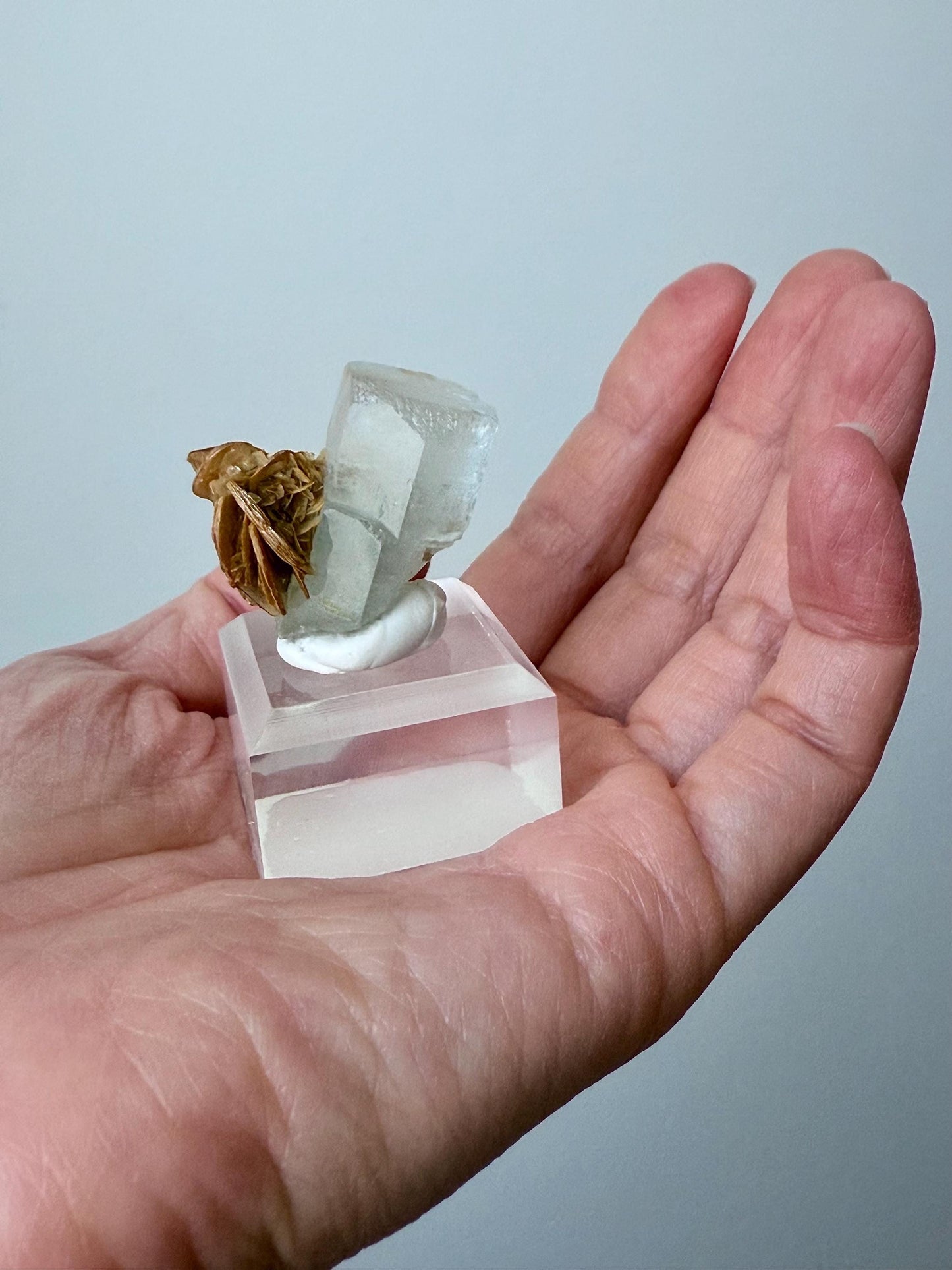 Aquamarine with Mica