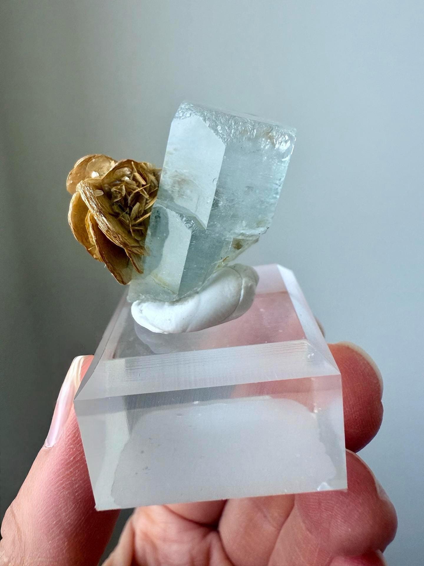 Aquamarine with Mica