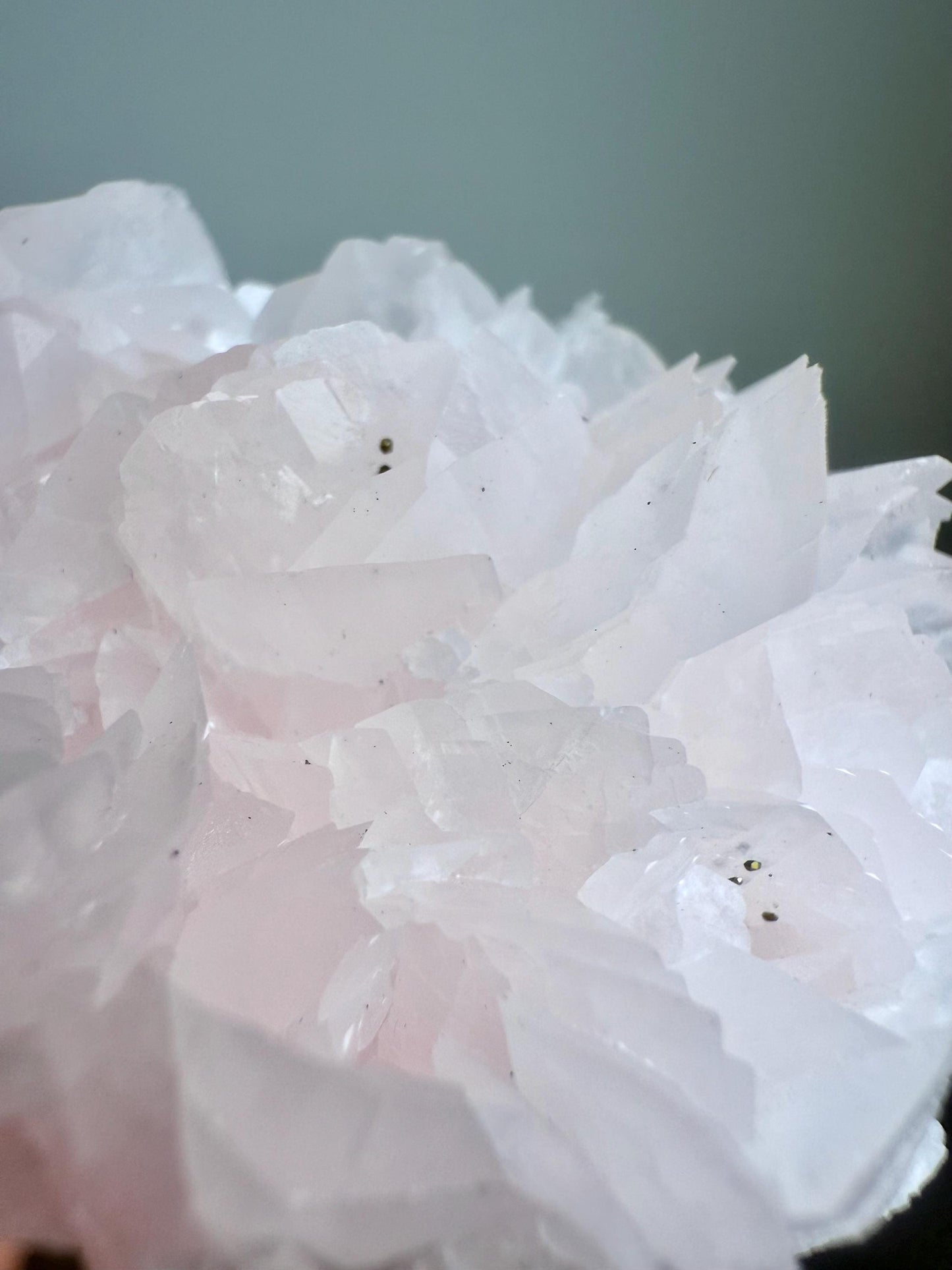 Fluorescent Pink Rose Calcite