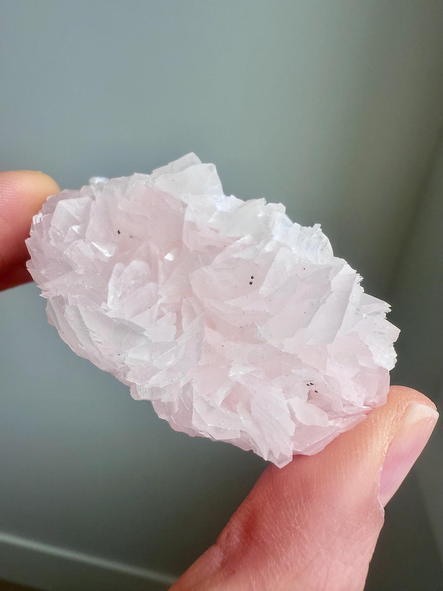 Fluorescent Pink Rose Calcite