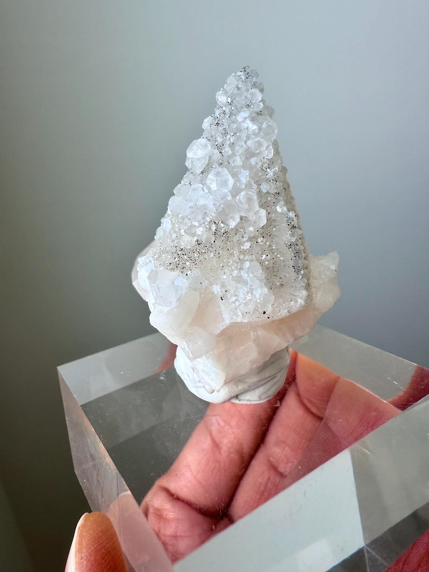 Sugar calcite