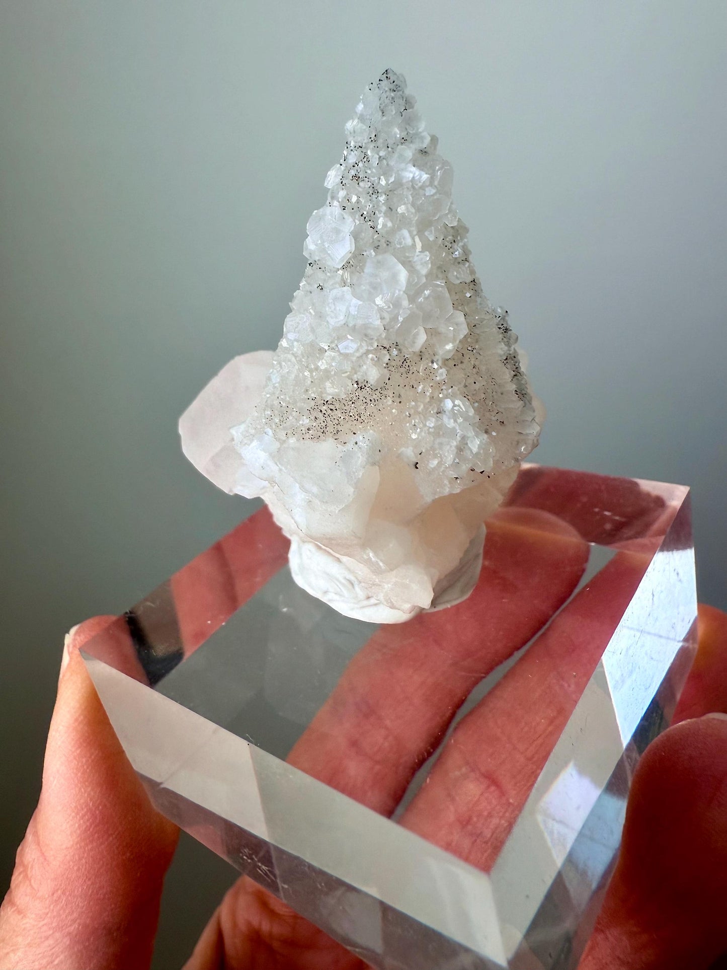 Sugar calcite