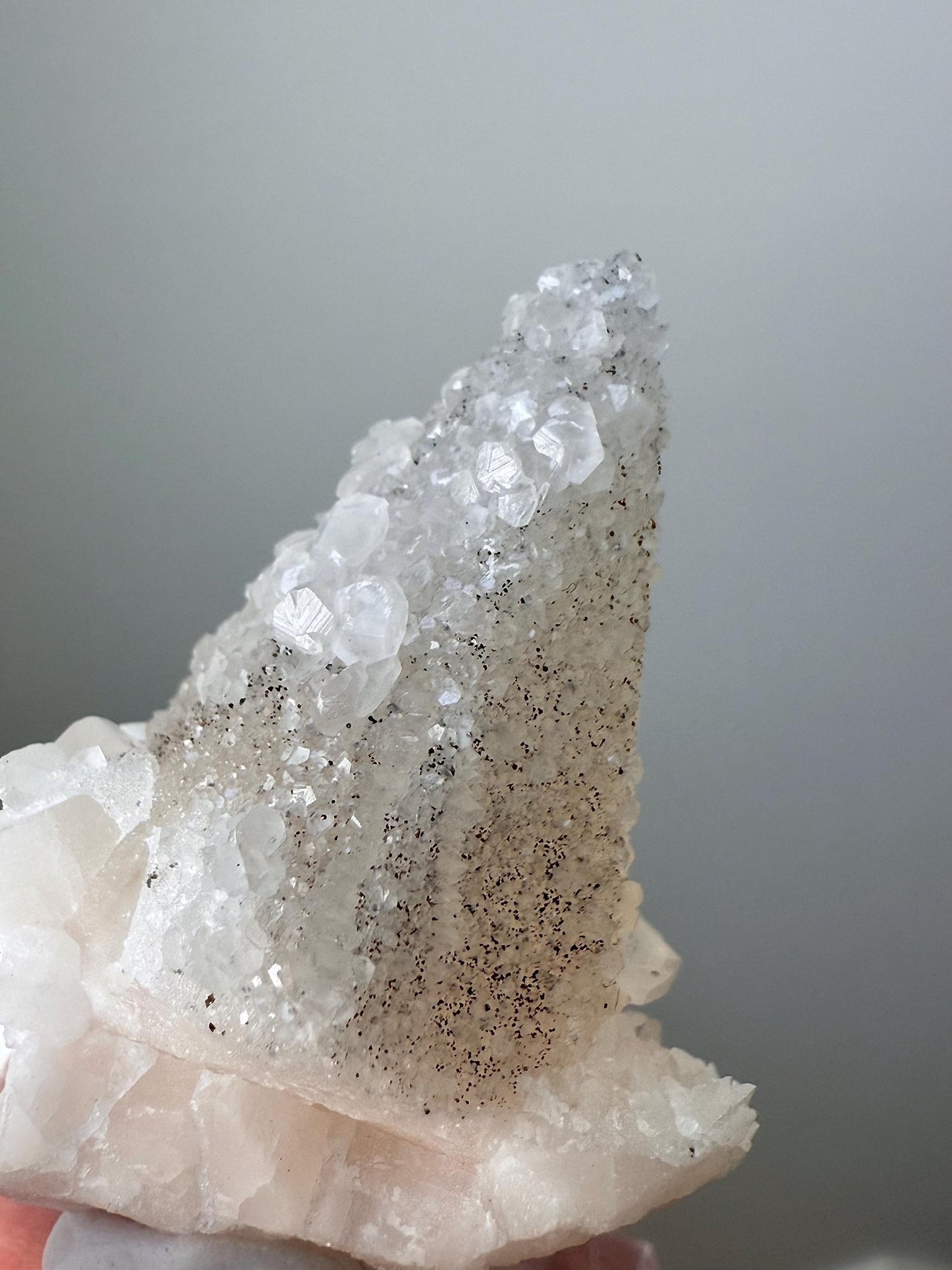 Sugar calcite