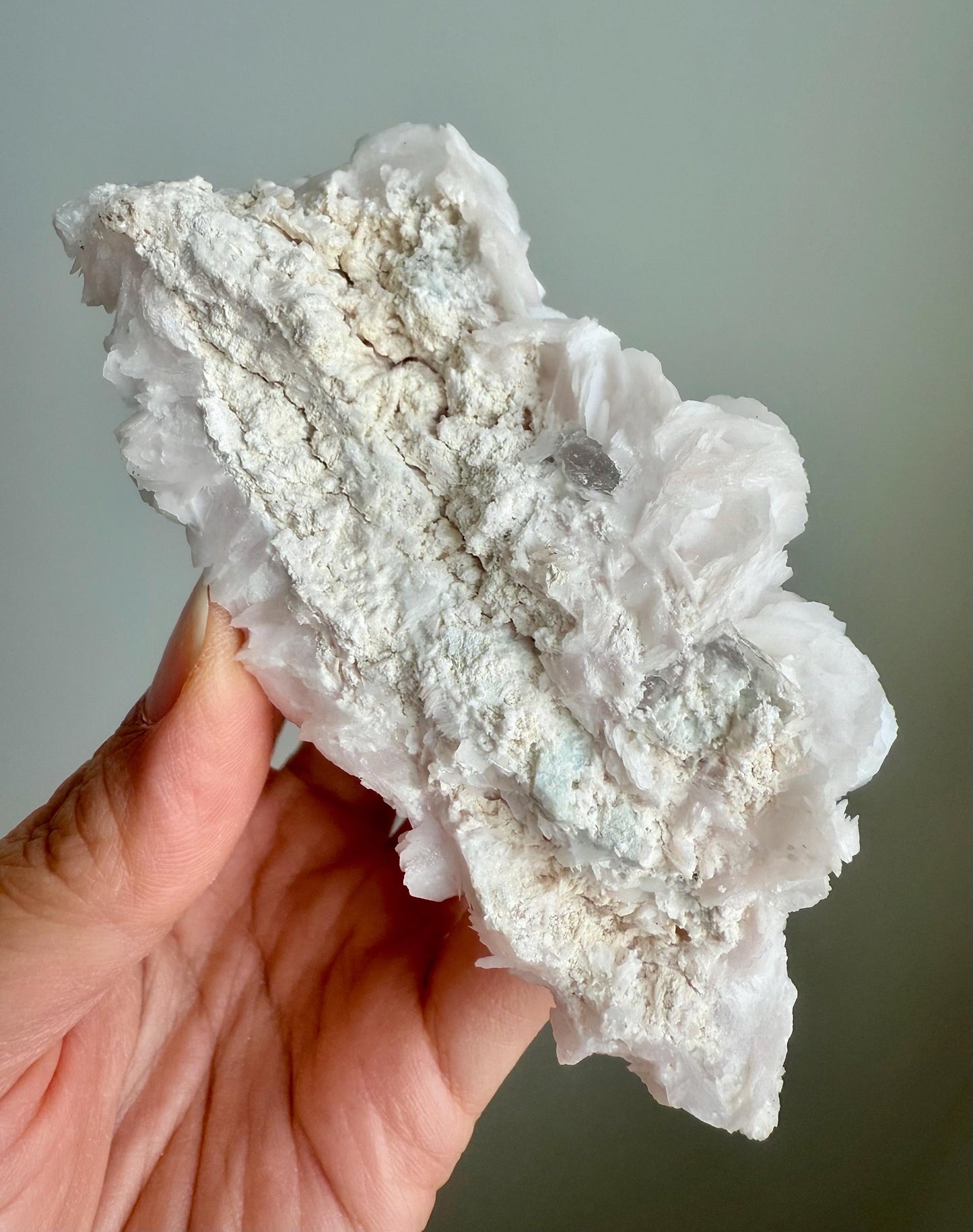 Fluorescent Pink Rose Calcite