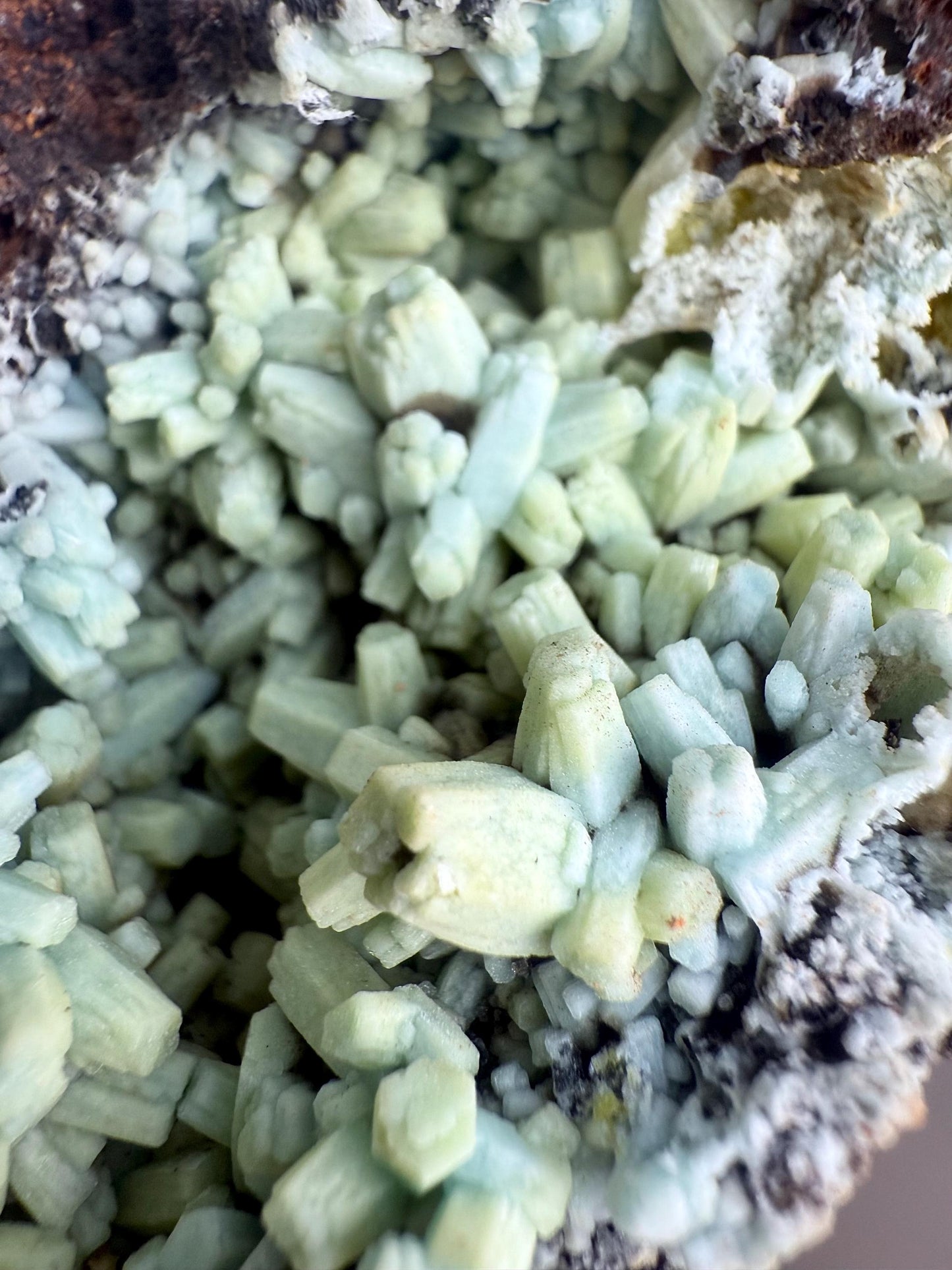 Plumbogummite after Pyromorphite - Double Sided