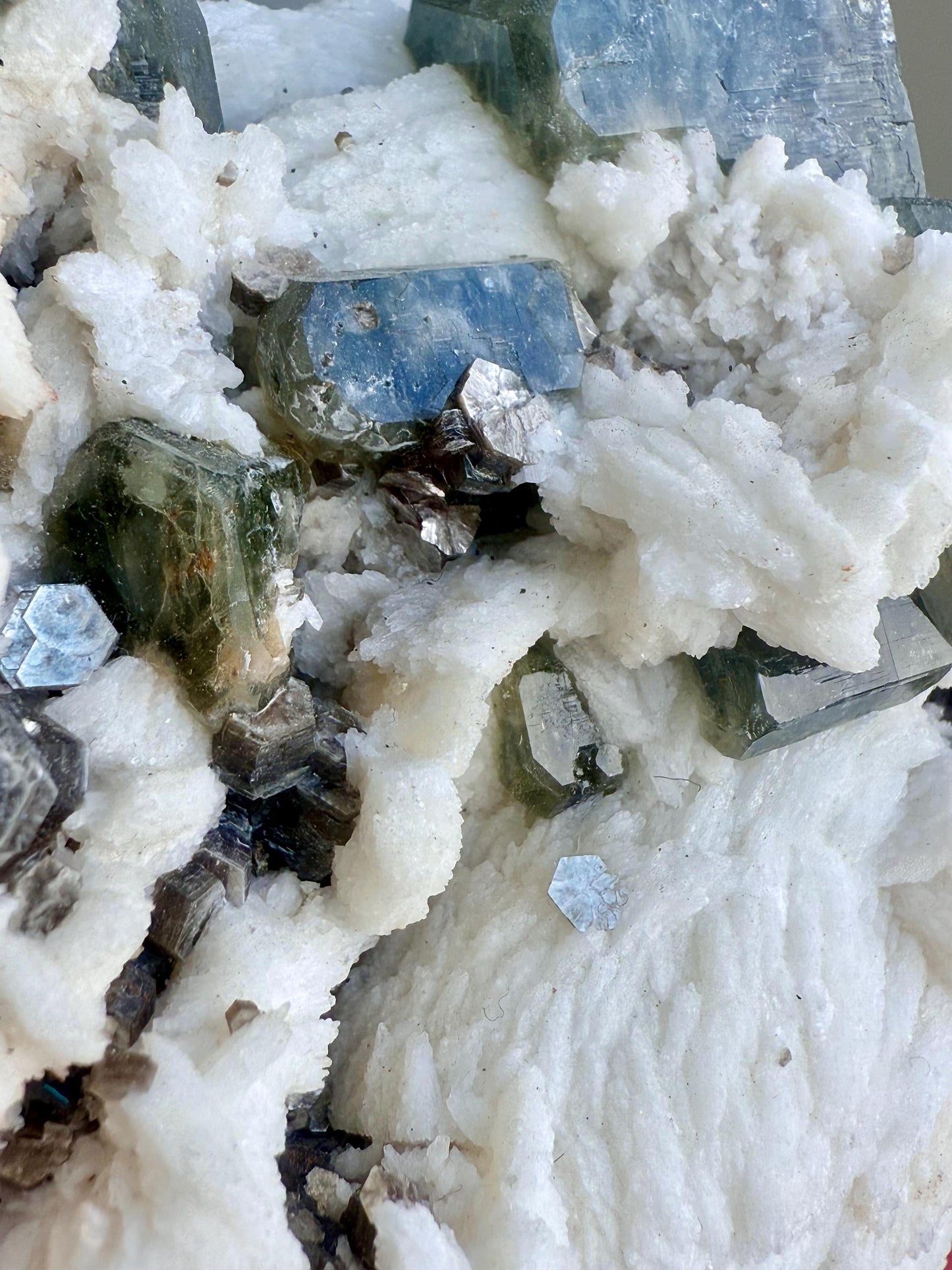 Apatite with Copper Mica on Albite